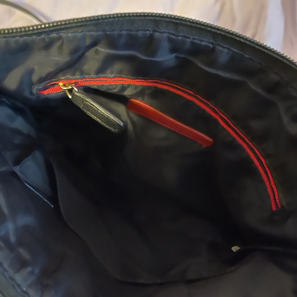 Tommy Hilfiger purse - Picture 5 of 6